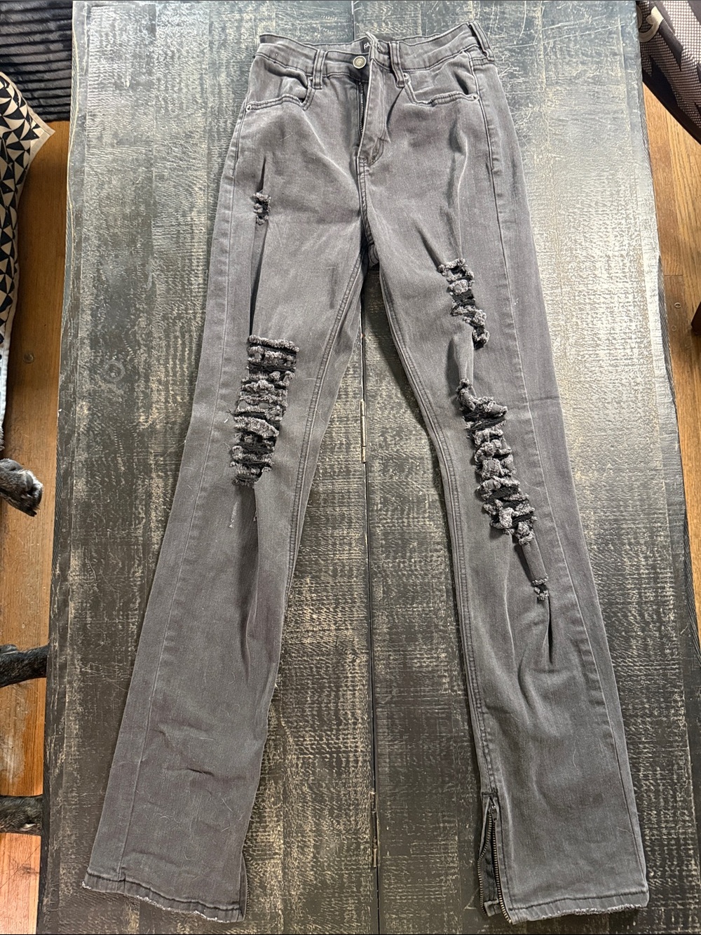 Fashion Nova Gray Distressed Straight Leg zipper ankle Jeans